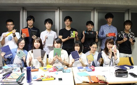 早稲田大学文房具倶楽部。お集まりいただいた皆さんの集合写真