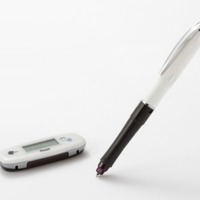 デジタルペンの例（ぺんてるのairpenPocket++）