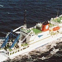 深海調査研究船「かいれい」