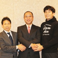 左より、Classi代表取締役社長の山崎昌樹氏、EDUCOM代表取締役CEOの柳瀬貴夫氏、Classi代表取締役副社長の加藤理啓氏