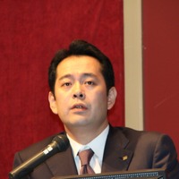 フォーラム開会のあいさつをする日本青年会議所 会頭 相澤弥一郎氏