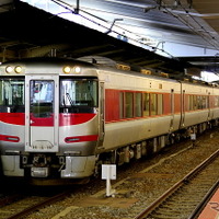 新観光列車に改造されるキハ189系。播但線経由で大阪と山陰を結ぶ特急『はまかぜ』を中心に運用されている。