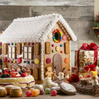 “ヘンゼルとグレーテルのお菓子の家”が登場、ヒルトン東京のクリスマス 画像