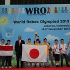 ジャカルタで開催の自律型ロボット競技世界大会、OIS・立命館中が銀メダル獲得