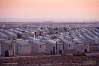 イケア、難民キャンプの子どもたちを支援…照明製品1つにつき1ユーロ寄附 画像