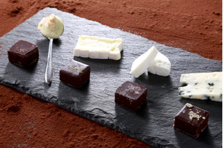 ジャン＝ポール・エヴァン、ショコラとチーズの「アペリティフ」 画像