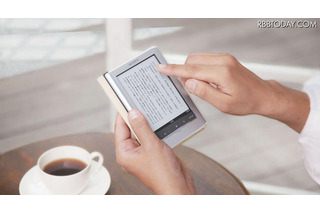 ソニー、文庫本並みの小型電子書籍リーダー「Reader」 画像