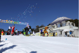 富士山2合目のスキー場「イエティ」が日本一早い10/19オープン 画像