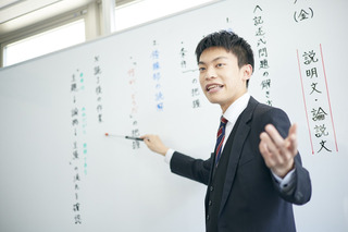 アナウンサーと塾講師に共通する「伝える」ことへの熱意…早稲アカ若手社員インタビュー 画像