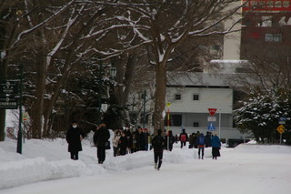 【共通テスト2026】南海本線の事故など影響、理科で4会場が繰下げ 画像