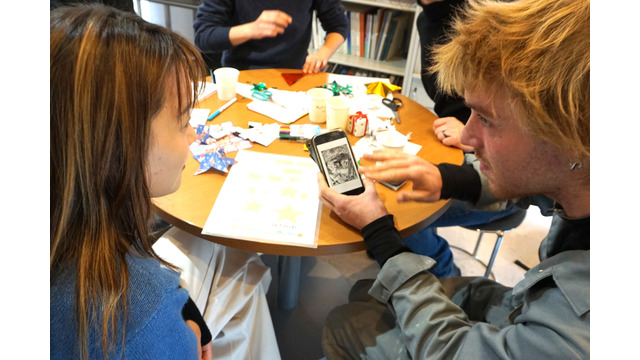 言葉を超えてアートでつながる世界