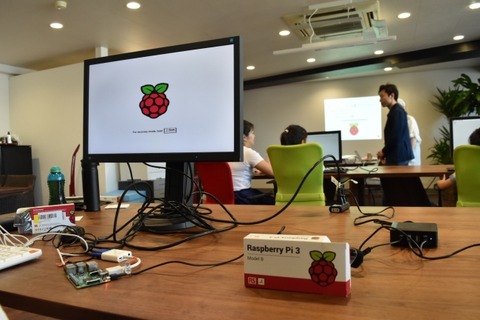 超小型PCラズベリーパイを使った電子工作室、福岡12/4 画像