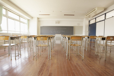 アドビ、Chromebook向けクリエイティブモバイルアプリ提供 画像