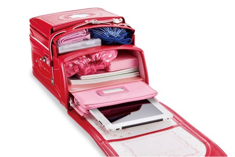 イオンのランドセル、タブレットケース付モデル登場 画像