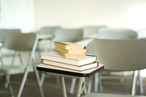 大学等に基本的対処方針変更を通知、文科省 画像