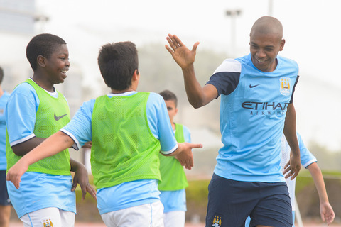 本場イギリスで英語とサッカーを学ぶ、ジュニア向け留学プログラム 画像