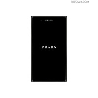 PRADAスマホ、ドコモが1/17予約受付開始 画像