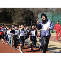 中央大学、小学3-6年生対象「陸上体験教室」を開催…2/2 画像