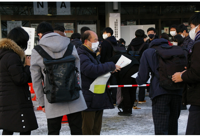 大学入学共通テスト21 外国語でも1会場3人が試験時間繰下げ リセマム