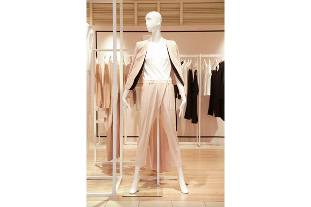 卒園式や入学式は「おとなきちんと」スタイルで…新宿伊勢丹 画像