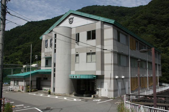 カドカワ、高校がない地域にネットを活用した教育拠点を開設 画像