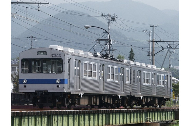 運転体験は小学生以下限定、福島交通恒例の車両基地公開イベント 画像