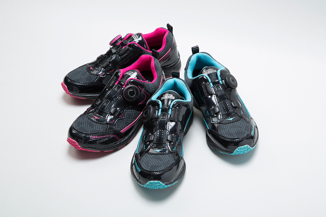 簡単に脱ぎ履きできる運動靴「ダイヤルDRIVE」新シリーズ9/9発売 画像