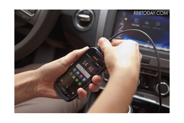 ノキア、スマホと車載システムとの連携をアピール 画像