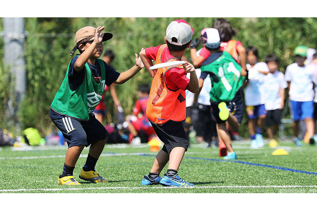 子ども向け運動神経向上プログラム「フライングディスク教室」11/18 画像