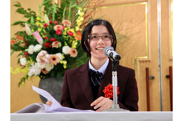 フィボナッチ数列は2進数でも美しいのか？ 第5回マスコン、15歳女子が受賞 画像