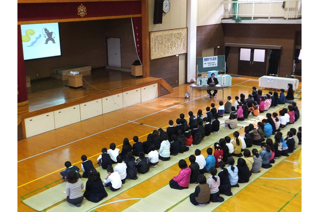 情報教育研究所、熊本市の小学校で情報モラルの出張授業 画像