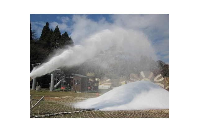 六甲山スノーパーク、11/16営業開始…雪作りは10/17から 画像