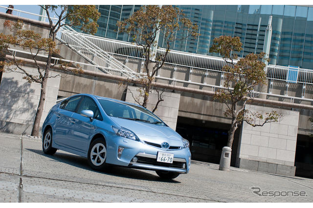 プリウスPHV 試乗「現行プリウスを買い替えるほどの魅力は感じられない」…桂伸一 画像