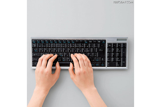 タブレットやスマホでも利用可能なコンパクトキーボード登場…エレコム 画像
