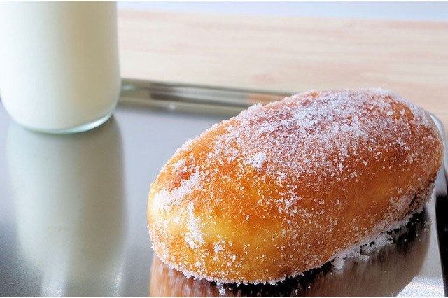 小中学生が好きな給食、1位「あげパン」2位は？ 画像