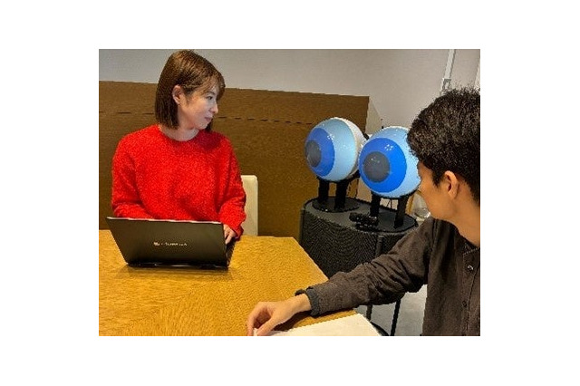 ロボットと目で会話…関大が「瞳ディスプレイ」開発 画像