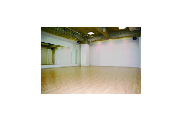 エクササイズ中子どもを預かってくれるスポーツスタジオがオープン 画像