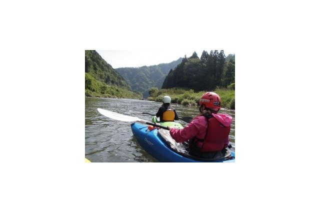 山間部の一級河川を漕ぎ下る、5/18久慈川カヌーツーリング 画像