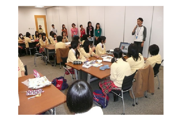 ヤフーと品川女子学院、コラボ授業で検索サービスの開発を目指す 画像