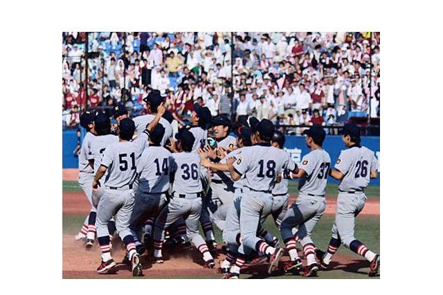 東京六大学野球2014春季リーグ、慶應義塾が6季ぶり34回目の優勝 画像