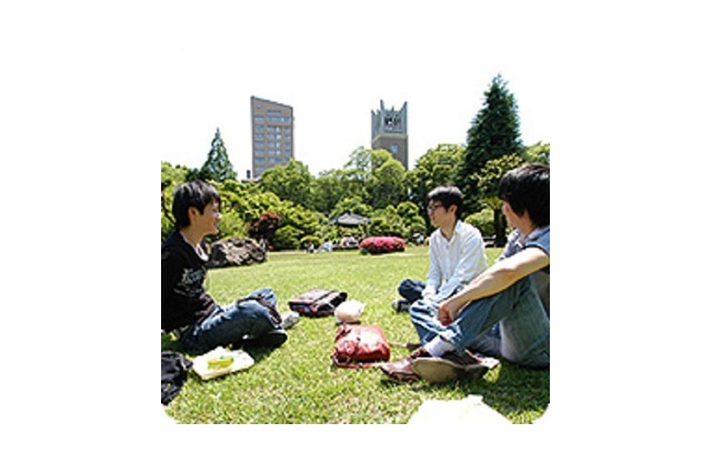 25周年を迎える早稲田大学キャンパスツアーで大学の見どころを紹介 画像