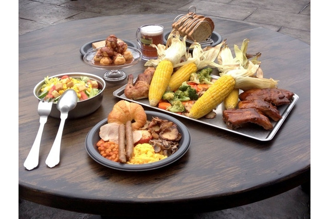 「三本の箒」の名物バタービールが飲めるUSJ「ハリー・ポッター」 画像