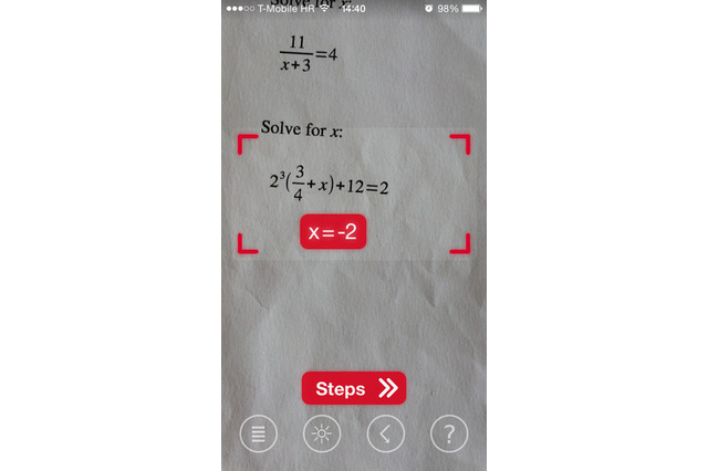 カメラで数式を読み込むだけで答えを表示するスマホアプリ「photomath」 画像