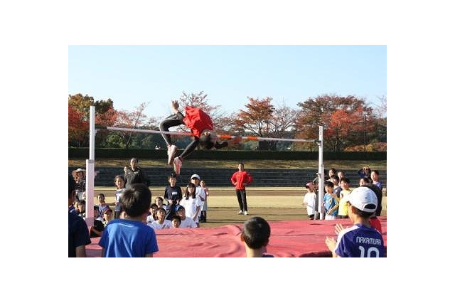 現役選手による小学生対象陸上教室11/15開催 画像