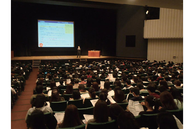 ベネッセの保護者対象イベント、来春までに3,000回実施目指す 画像