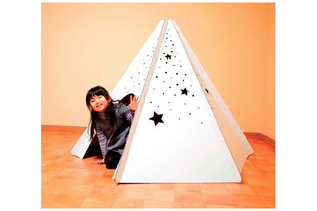 子どもが遊べる組み立て式テント発売…産学連携で近大生ら制作 画像