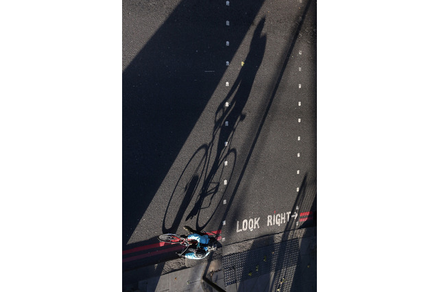 交差点での自転車巻き込み事故、被害者にならないために細心の注意を 画像