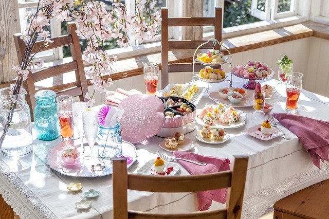 Afternoon Tea LIVINGが花をテーマにした新生活を提案 画像