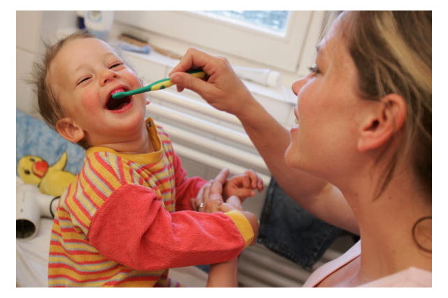 母子伝播に注意、母親から子どもへの「むし歯」感染とその予防法 画像
