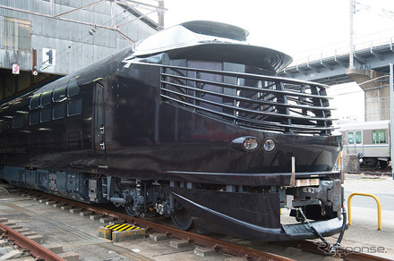 京都鉄道博物館で展示される『トワイライトエクスプレス瑞風』の展望車。